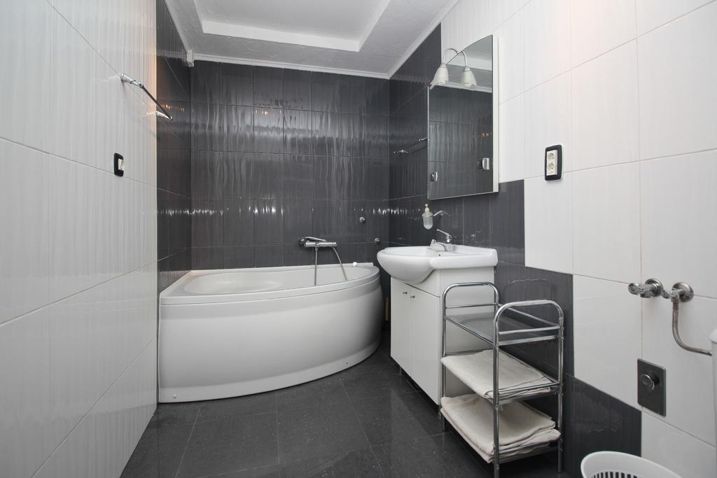 Apartment Drazen シロ 部屋 写真