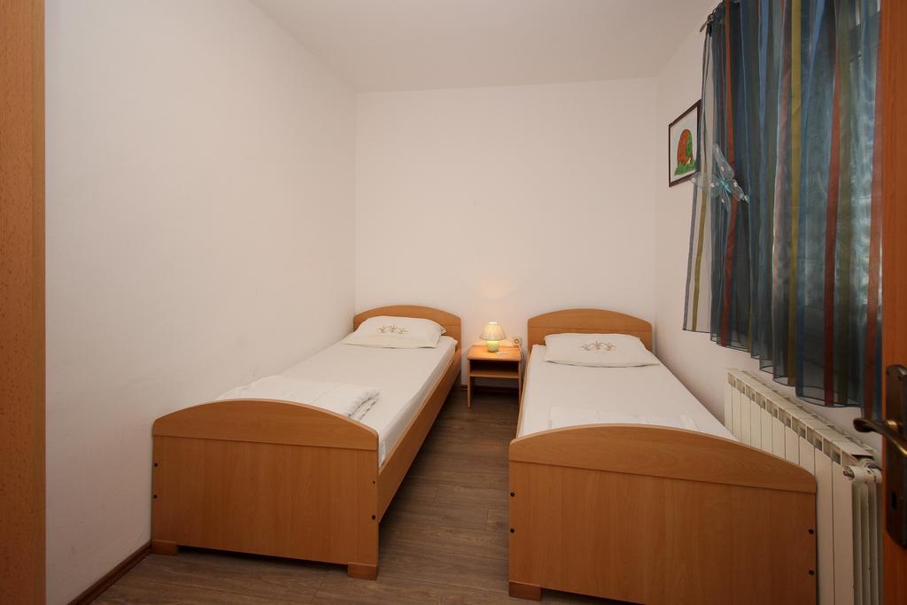 Apartment Drazen シロ 部屋 写真
